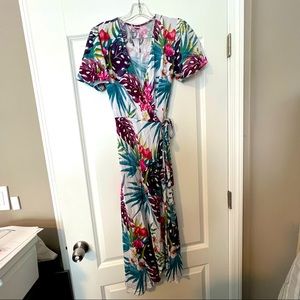 Dress!! Hawaiian style!